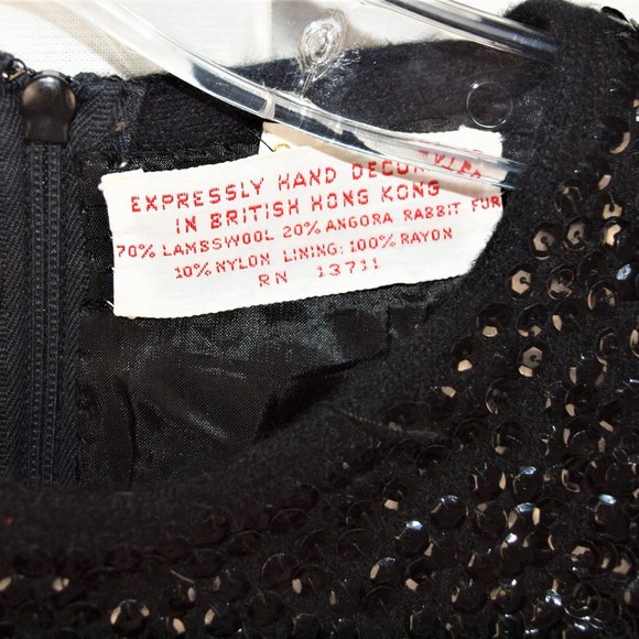 Vintage Hong Kong Beaded Sleeveless Sweater – Size 38 - Picture 4 of 4